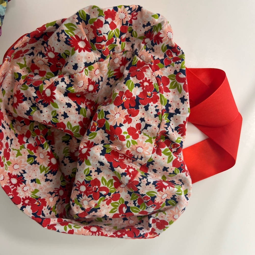 Kim kap scrub cap “bonnet” style